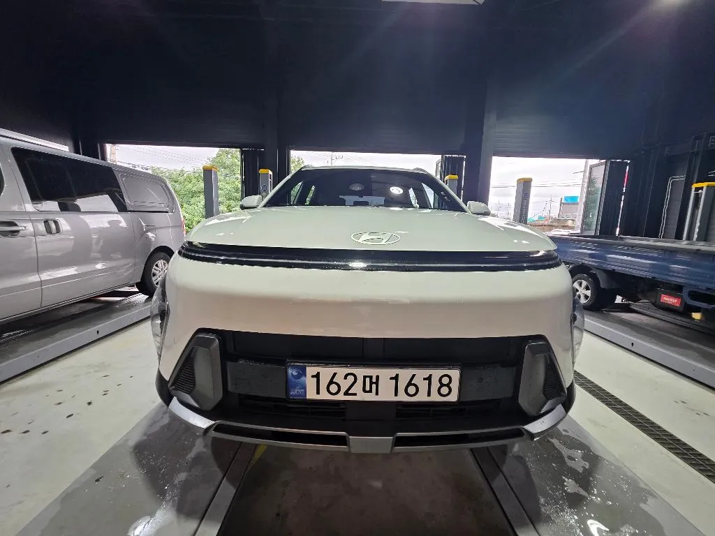 2023 Hyundai Kona Premium