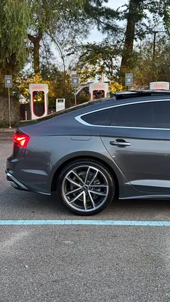 2022 Audi A5 40 TFSI Quattro Premium Sportback — фото 10