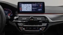 2023 BMW 5-Series 520i M Sport — фото 19