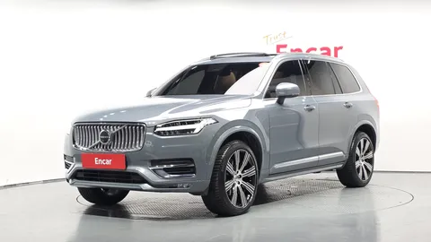 2023 Volvo XC90 B6 Ultimate Bright