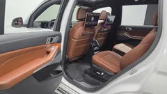 2023 BMW X7 xDrive 40d Design Pure Excellence 6-Seater — фото 12