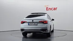 2023 Volkswagen Jetta 1.5 TSI Prestige — фото 4