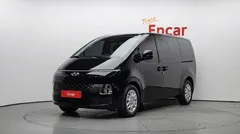 2023 Hyundai Staria Cargo 3-Seater — фото 1