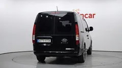 2023 Hyundai Staria Cargo 3-Seater — фото 4