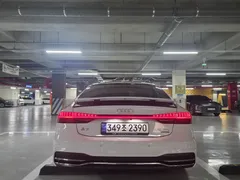 2021 Audi A7 45 TDI Quattro Premium, белый — фото 2