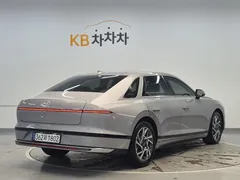 2023 Hyundai Grandeur 3.5 LPG 2WD (Taxi) — фото 3