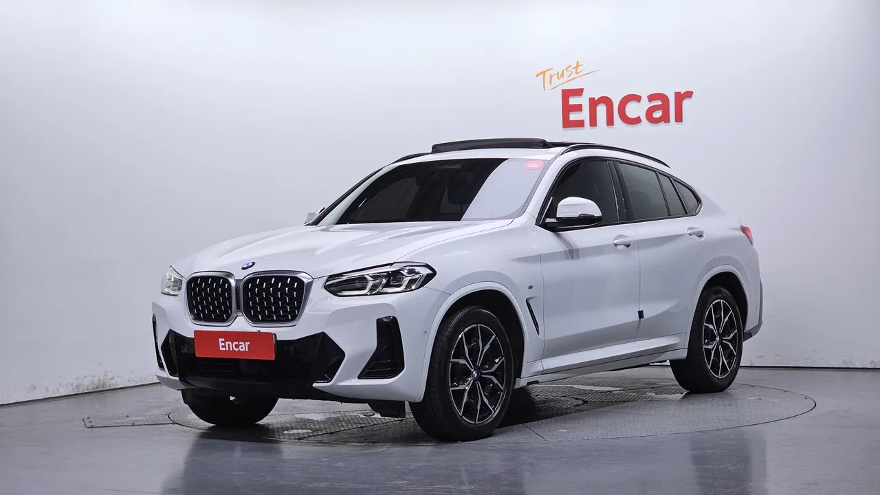 2022 BMW X4 xDrive20i M Sport