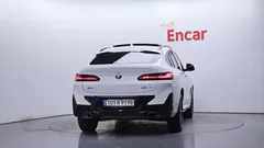 2022 BMW X4 xDrive20i M Sport — фото 4