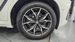2022 BMW X4 xDrive20i M Sport — фото 5