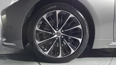 2021 Lexus LS 3.5 Luxury AWD, серо-серебристый — фото 5