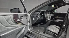 2021 Lexus LS 3.5 Luxury AWD, серо-серебристый — фото 10