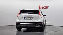 2022 Kia Niro Prestige — фото 4