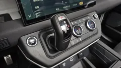 2022 Land Rover Defender 110 D250 S — фото 9