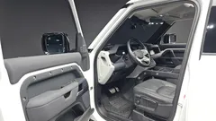 2022 Land Rover Defender 110 D250 S — фото 10