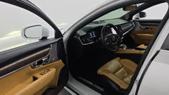 2023 Volvo S90 B6 AWD Ultimate Bright, белый — фото 10