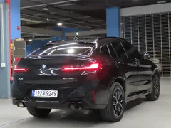 2024 BMW X4 xDrive20i M Sports Pro — фото 2