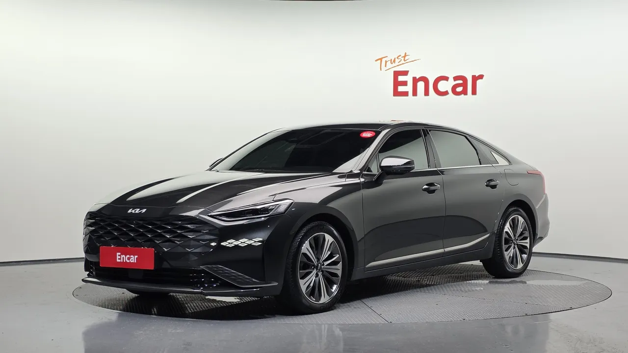 2022 Kia K8 Signature