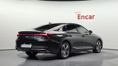 2022 Kia K8 Signature — фото 2