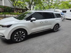 2023 Kia Carnival Diesel 9-Seater Signature — фото 3