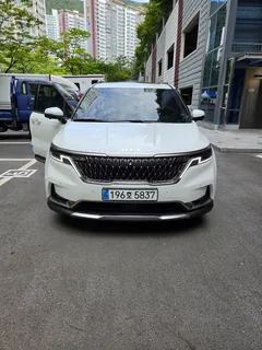 2023 Kia Carnival Diesel 9-Seater Signature — фото 13