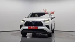 2024 Toyota Highlander 2.5 4WD Limited — фото 3
