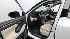 2024 Toyota Highlander 2.5 4WD Limited — фото 10