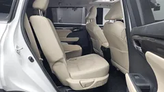2024 Toyota Highlander 2.5 4WD Limited — фото 15