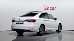 2021 Volkswagen Jetta 1.4 TSI Prestige — фото 2