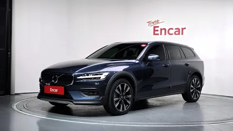 2022 Volvo V60 B5 Pro AWD