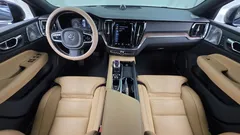 2022 Volvo V60 B5 Pro AWD, синий — фото 7