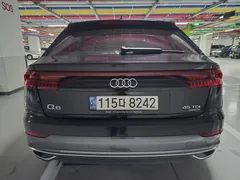 2022 Audi Q8 45 TDI Quattro Premium — фото 4