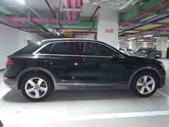 2022 Audi Q8 45 TDI Quattro Premium — фото 8