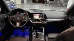 2022 BMW 3-Series 320i M Sport — фото 7