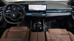 2024 BMW 5-Series 530i xDrive, чёрный — фото 7