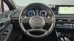 2023 Hyundai Sonata Premium Plus — фото 12
