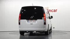2023 Hyundai Staria Tourer 11-Seater — фото 4
