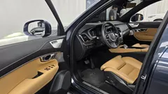 2022 Volvo XC90 B6 Inscription — фото 10