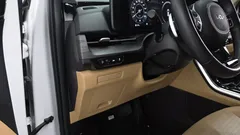 2023 Kia Carnival Gasoline 9-Seater Signature — фото 13