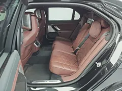 2023 BMW 7-Series 740i sDrive M Sport — фото 16