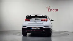 2022 Hyundai Veloster 2.0 N — фото 4
