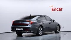2022 Hyundai Sonata 2.0 — фото 2