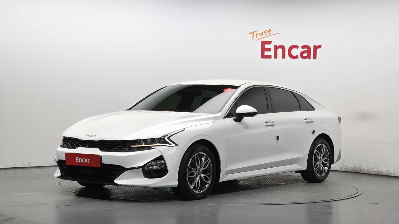 2022 Kia K5 2.0 LPI(Renter car)