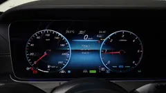 2023 Mercedes-Benz E-Class E220d 4MATIC AMG Line — фото 8