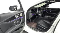 2023 Mercedes-Benz E-Class E220d 4MATIC AMG Line — фото 10