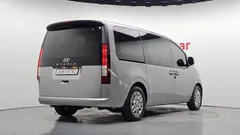 2023 Hyundai Staria L3.5 Tourer 9-Seater — фото 2