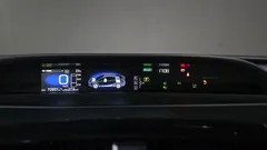 2022 Toyota Prius 1.8, белый — фото 8