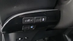 2022 Toyota Prius 1.8, белый — фото 12