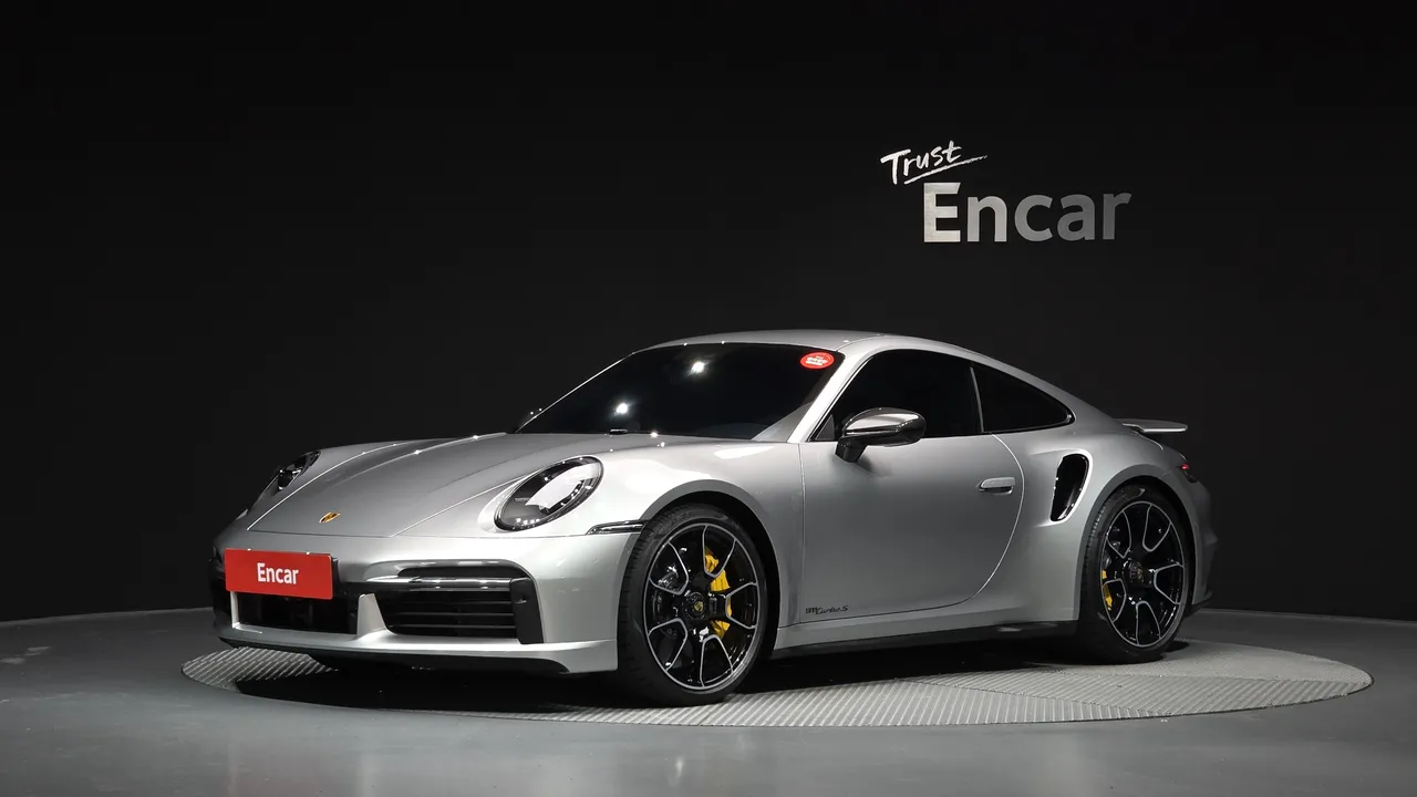 2022 Porsche 911 Turbo S