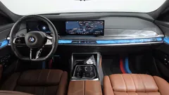 2023 BMW 7-Series 740i sDrive M Sport — фото 7