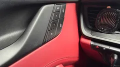 2023 Porsche 911 Carrera 4 GTS — фото 8